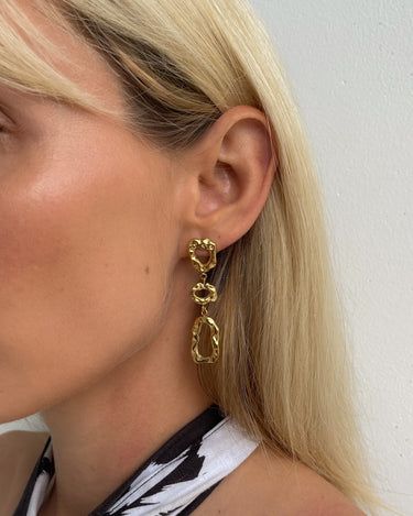 TEXTURED GEOMETRIC DROP STUD EARRINGS 18k GOLD - STUDIO JO STORE